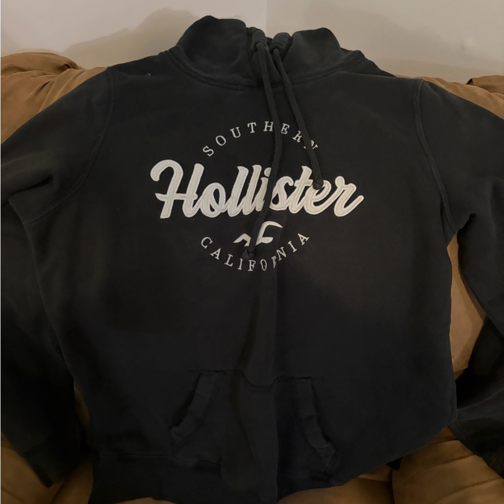 Hollister Charcoal Sweatshirt